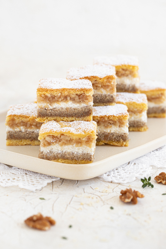 Jabolčne potratne rezine Leaneen recept Jabolčne potratne rezine Leaneen recept