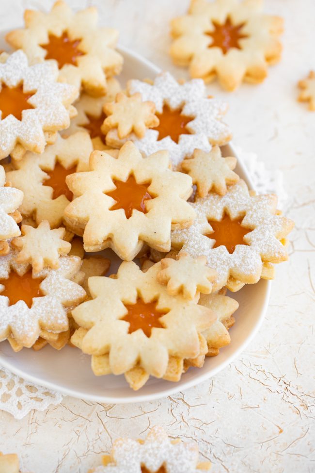 Krhki kokosovi piškoti z marmelado Leaneen recept