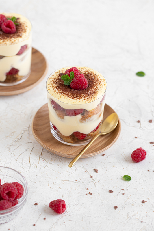 Tiramisu z malinami v kozarcu Leaneen recept Tiramisu z malinami v kozarcu Leaneen recept