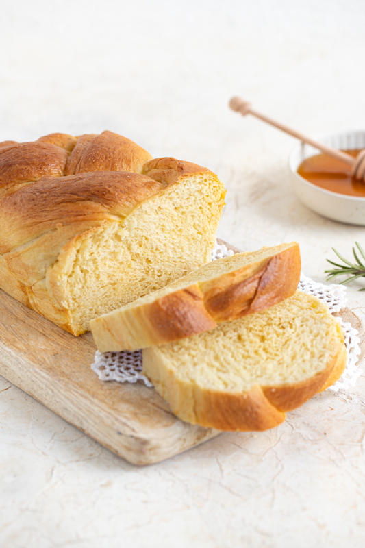 Pleteni mlečni kruh Leaneen recept