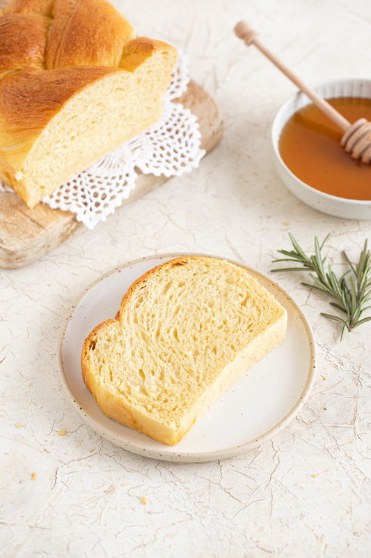 Pleteni mlečni kruh Leaneen recept