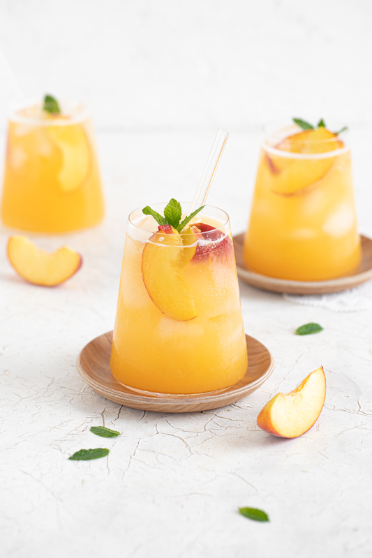 Breskova limonada Leaneen recept Breskova limonada Leaneen recept
